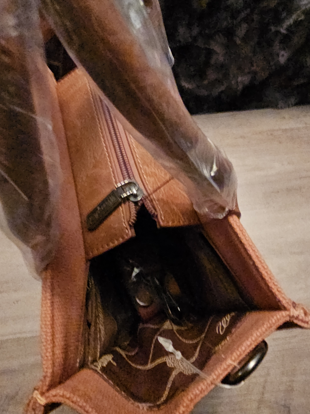 Wrangler Spencer Brown Canvas Tote Bag - Picture 2 of 5
